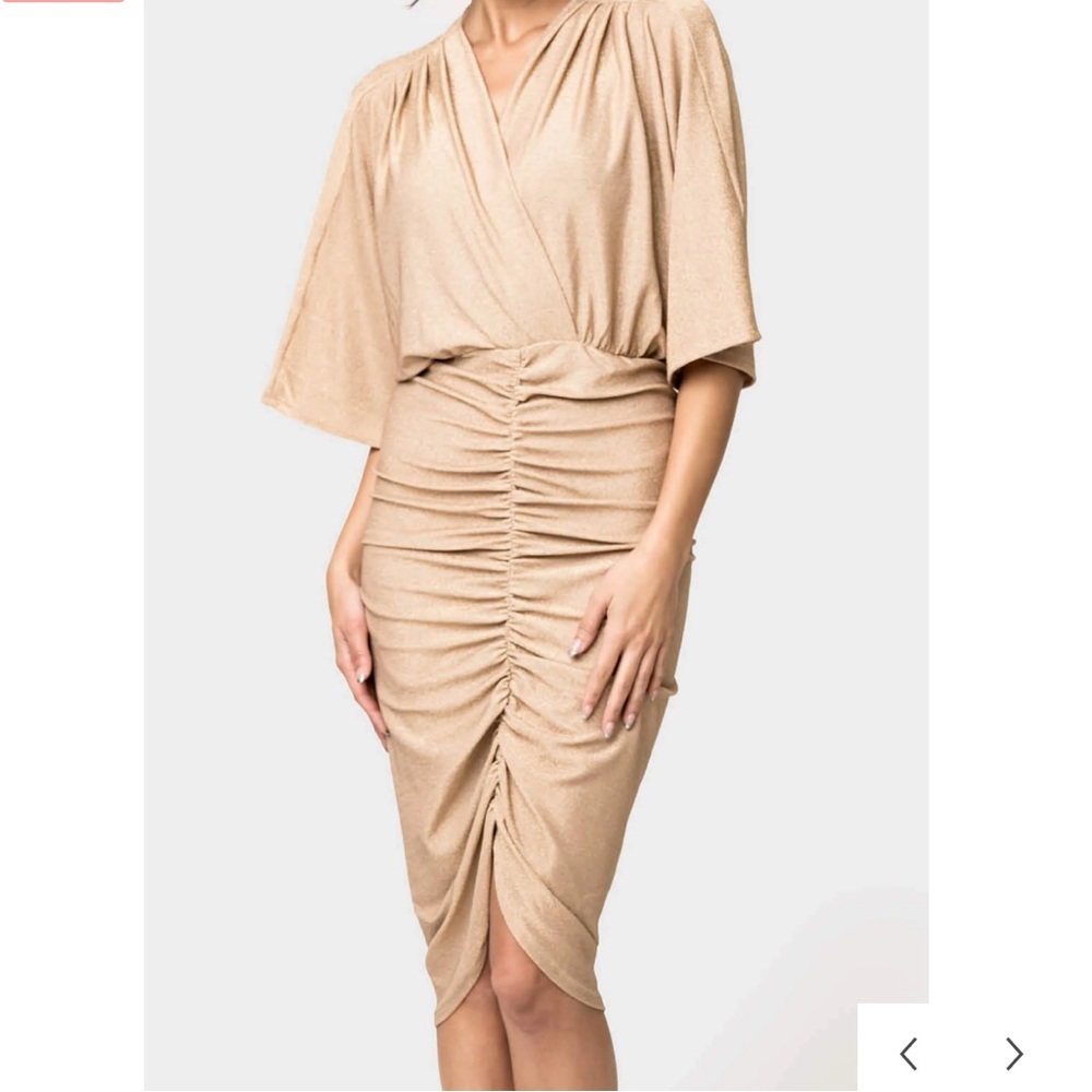 EUC gibsonlook Knit Cinch Midi Dress Size Small Color Champagne